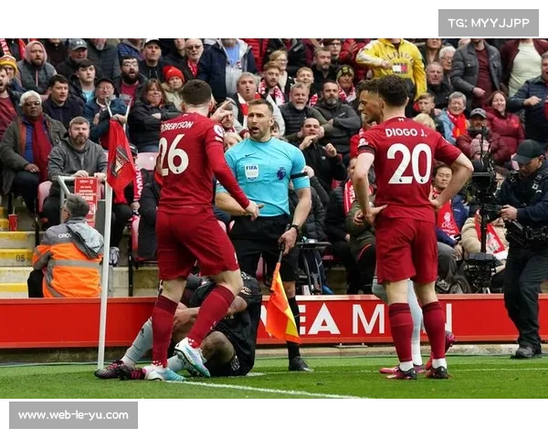 利物浦新援凯尔凯兹状态低迷球迷集体呼吁罗伯逊重回首发位置